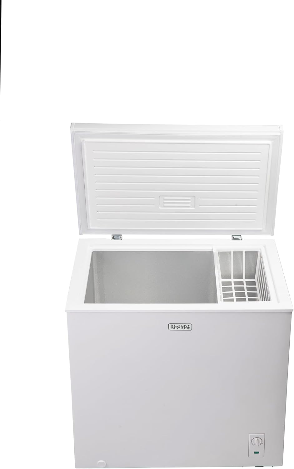 BLACK+DECKER 7.0 Cu. Ft. Chest Freezer, Holds up to 245 Lbs. of Frozen Food with Organizer Basket